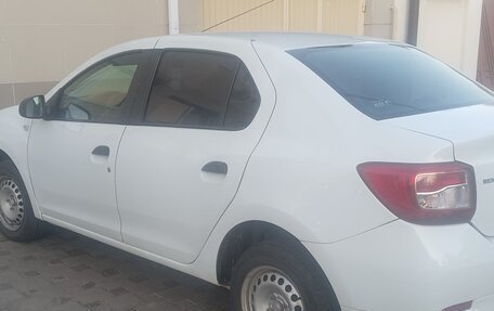 Renault Logan II, 2018 год, 520 000 рублей, 8 фотография