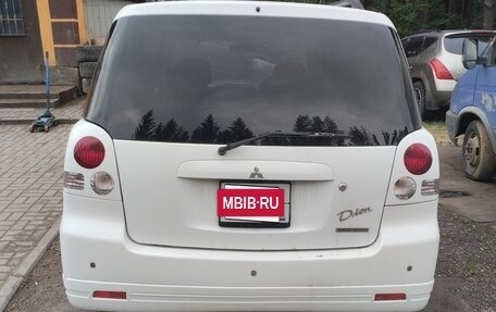 Mitsubishi Dion I рестайлинг, 2002 год, 510 000 рублей, 3 фотография