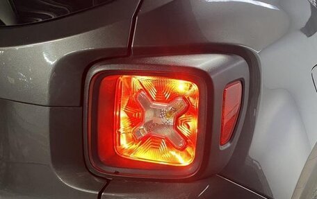 Jeep Renegade I рестайлинг, 2022 год, 1 600 000 рублей, 10 фотография