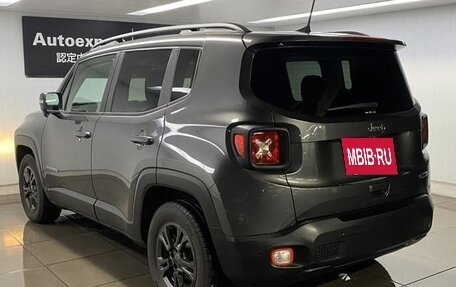 Jeep Renegade I рестайлинг, 2022 год, 1 600 000 рублей, 6 фотография