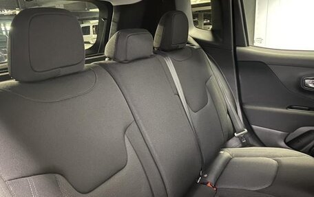 Jeep Renegade I рестайлинг, 2022 год, 1 600 000 рублей, 22 фотография