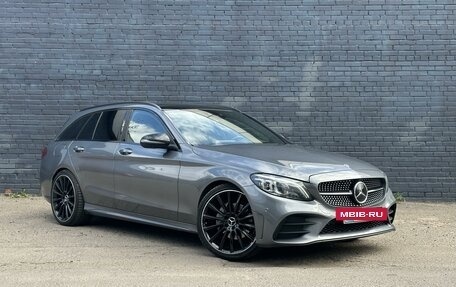Mercedes-Benz C-Класс, 2018 год, 3 500 000 рублей, 3 фотография