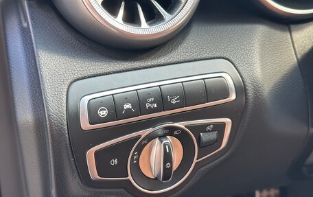 Mercedes-Benz C-Класс, 2018 год, 3 500 000 рублей, 14 фотография