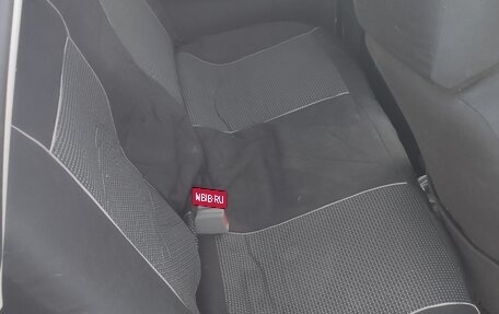 Volkswagen Polo IV рестайлинг, 2003 год, 250 000 рублей, 6 фотография