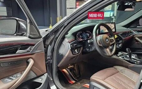 BMW 5 серия, 2022 год, 3 400 000 рублей, 6 фотография