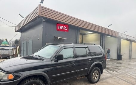 Mitsubishi Montero Sport, 2002 год, 587 000 рублей, 3 фотография