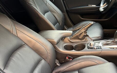 Mazda 3, 2018 год, 1 730 000 рублей, 11 фотография