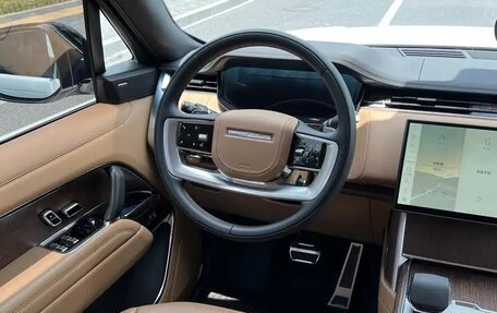 Land Rover Range Rover IV рестайлинг, 2021 год, 7 100 000 рублей, 15 фотография