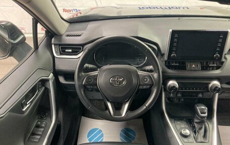 Toyota RAV4, 2021 год, 3 150 000 рублей, 22 фотография