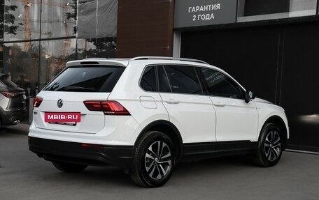 Volkswagen Tiguan II, 2019 год, 2 165 000 рублей, 5 фотография