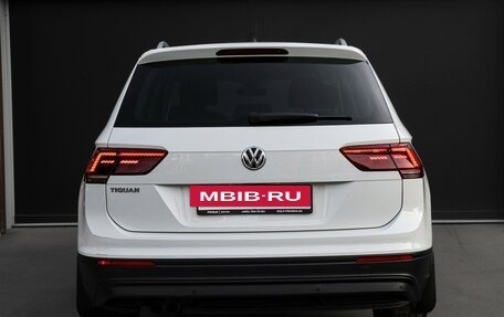 Volkswagen Tiguan II, 2019 год, 2 165 000 рублей, 6 фотография