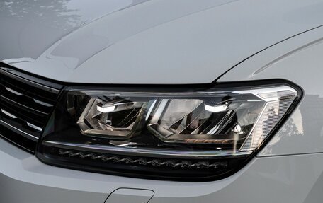 Volkswagen Tiguan II, 2019 год, 2 165 000 рублей, 17 фотография