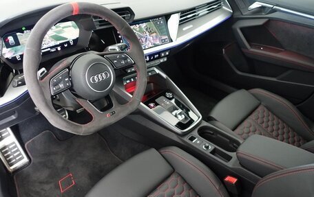 Audi RS 3, 2022 год, 6 400 000 рублей, 9 фотография