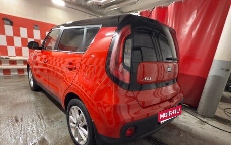 KIA Soul II рестайлинг, 2018 год, 1 580 000 рублей, 4 фотография