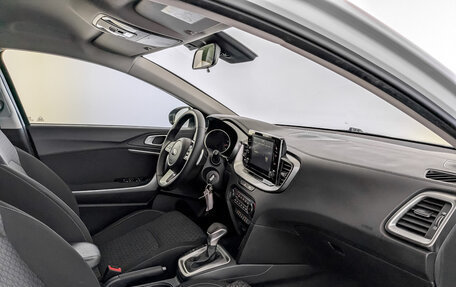KIA cee'd III, 2021 год, 1 990 000 рублей, 11 фотография