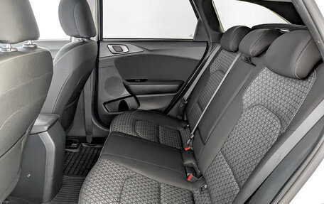 KIA cee'd III, 2021 год, 1 990 000 рублей, 12 фотография