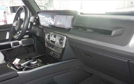 Mercedes-Benz G-Класс W463 рестайлинг _iii, 2022 год, 13 300 000 рублей, 4 фотография