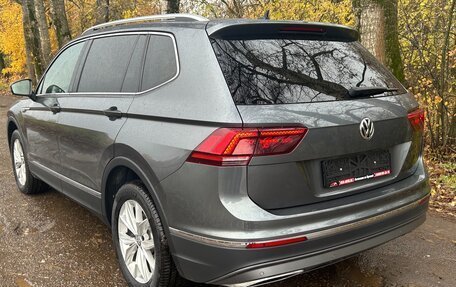 Volkswagen Tiguan II, 2019 год, 3 550 000 рублей, 4 фотография