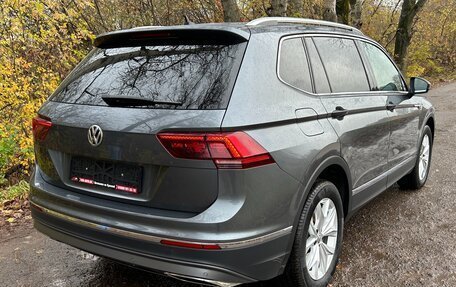 Volkswagen Tiguan II, 2019 год, 3 550 000 рублей, 6 фотография
