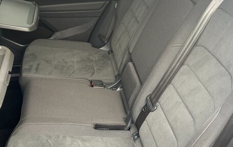 Volkswagen Tiguan II, 2019 год, 3 550 000 рублей, 30 фотография