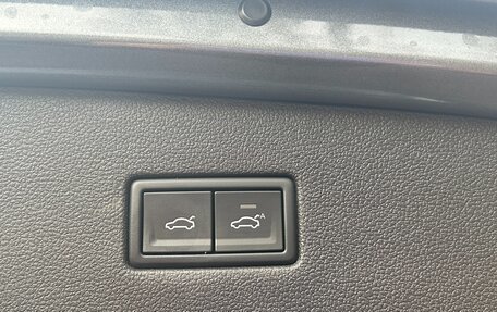 Volkswagen Tiguan II, 2019 год, 3 550 000 рублей, 33 фотография