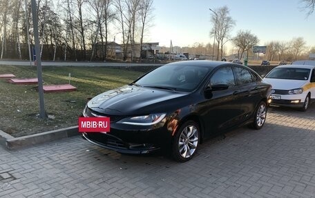 Chrysler 200 II, 2015 год, 1 350 000 рублей, 2 фотография