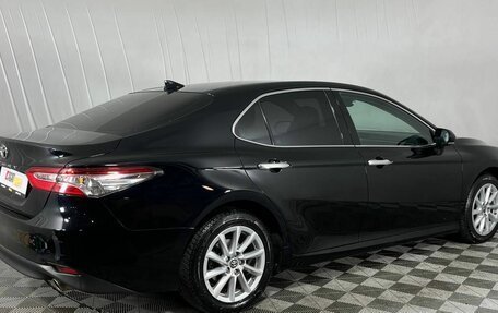 Toyota Camry, 2019 год, 2 290 000 рублей, 5 фотография