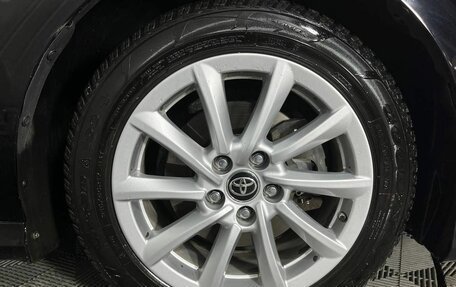 Toyota Camry, 2019 год, 2 290 000 рублей, 18 фотография
