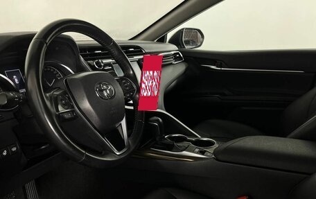 Toyota Camry, 2019 год, 2 290 000 рублей, 13 фотография