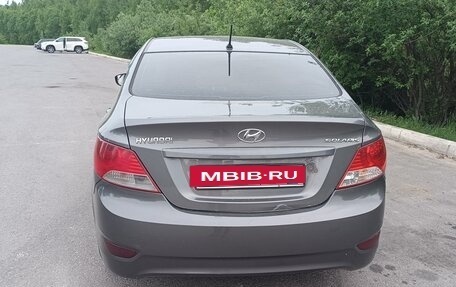 Hyundai Solaris II рестайлинг, 2011 год, 440 000 рублей, 3 фотография