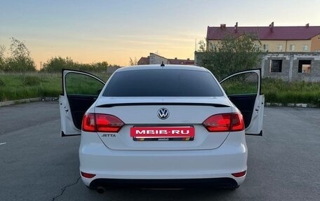 Volkswagen Jetta VI, 2014 год, 1 100 000 рублей, 7 фотография