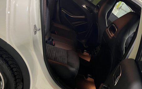 Mercedes-Benz GLA, 2016 год, 2 350 000 рублей, 7 фотография