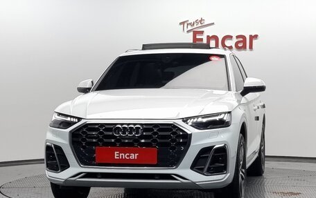 Audi Q5, 2021 год, 2 960 000 рублей, 3 фотография