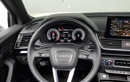 Audi Q5, 2021 год, 2 960 000 рублей, 7 фотография