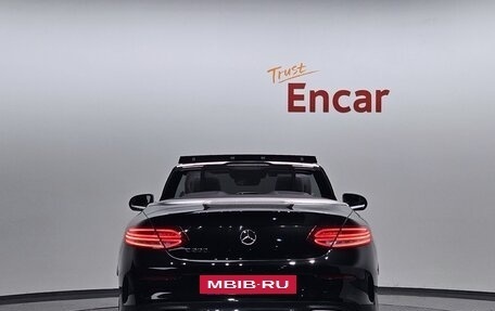 Mercedes-Benz C-Класс, 2018 год, 2 632 000 рублей, 4 фотография
