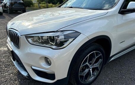 BMW X1, 2018 год, 1 350 000 рублей, 3 фотография