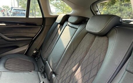 BMW X1, 2018 год, 1 350 000 рублей, 34 фотография