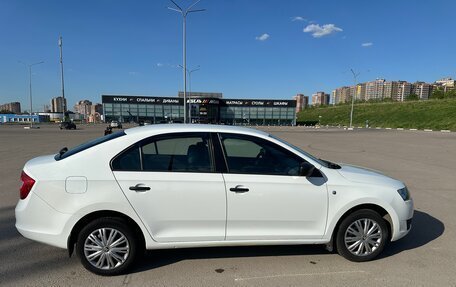 Skoda Rapid I, 2016 год, 1 000 000 рублей, 4 фотография
