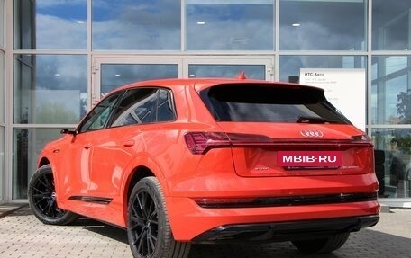 Audi e-tron I, 2021 год, 6 990 000 рублей, 3 фотография