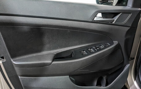 Hyundai Tucson III, 2016 год, 1 990 000 рублей, 19 фотография