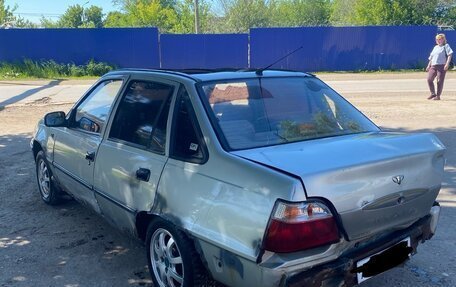 Daewoo Nexia I рестайлинг, 2006 год, 35 000 рублей, 4 фотография