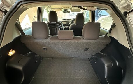 Toyota Vitz, 2018 год, 1 150 000 рублей, 8 фотография