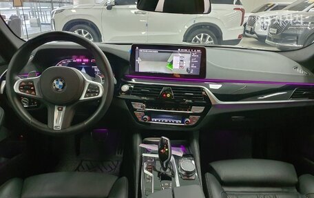 BMW 5 серия, 2021 год, 3 250 008 рублей, 6 фотография