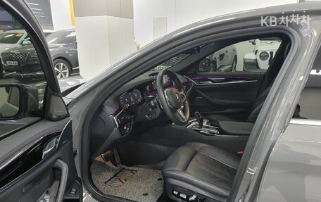 BMW 5 серия, 2021 год, 3 250 008 рублей, 12 фотография