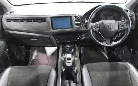 Honda Vezel, 2017 год, 1 949 000 рублей, 9 фотография