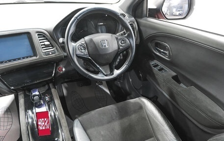 Honda Vezel, 2017 год, 1 949 000 рублей, 10 фотография