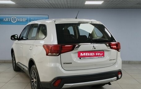 Mitsubishi Outlander III рестайлинг 3, 2015 год, 1 628 000 рублей, 7 фотография