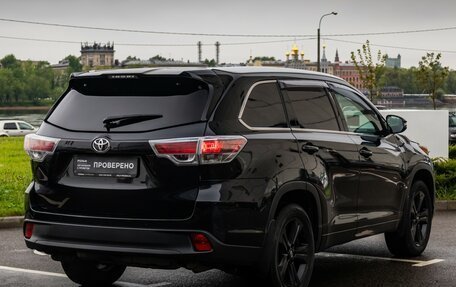 Toyota Highlander III, 2013 год, 2 750 000 рублей, 7 фотография