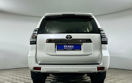 Toyota Land Cruiser Prado 150 рестайлинг 2, 2021 год, 6 500 000 рублей, 5 фотография