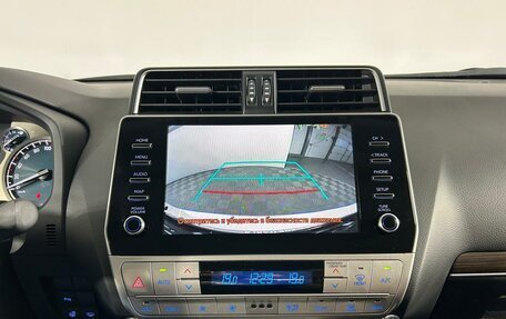 Toyota Land Cruiser Prado 150 рестайлинг 2, 2021 год, 6 500 000 рублей, 18 фотография